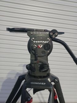 Oconnor Ultimate Dv Head With Tripod Legs