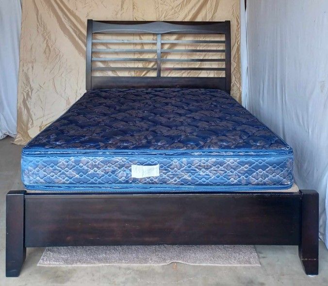 Queen Bed. Cama Matrimonial