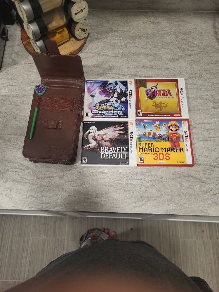 Selling 3DS Games With Zelda Case
