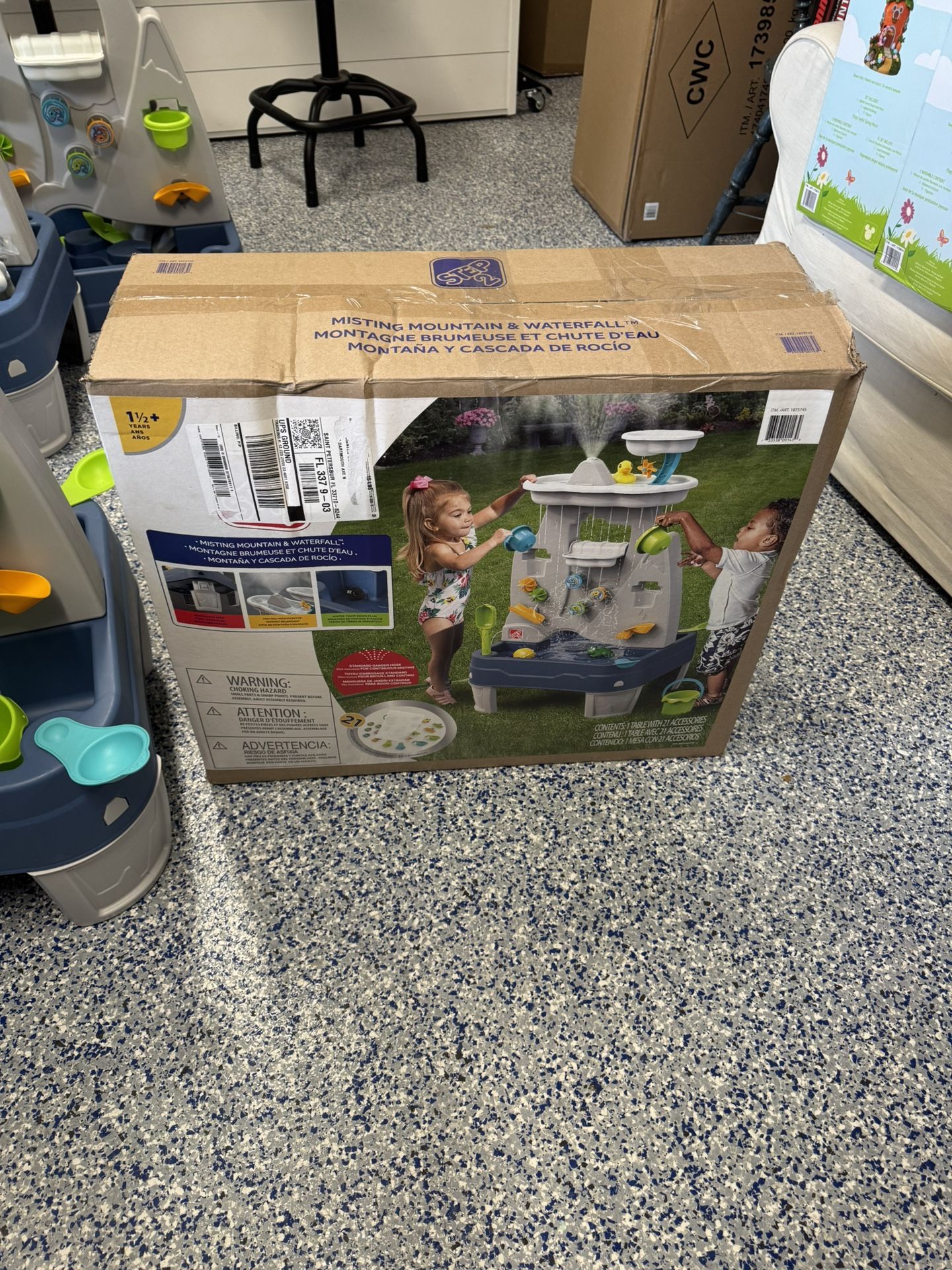 Step2 Misting Mountains Water Table - New