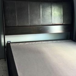 Queen Bed Frame 