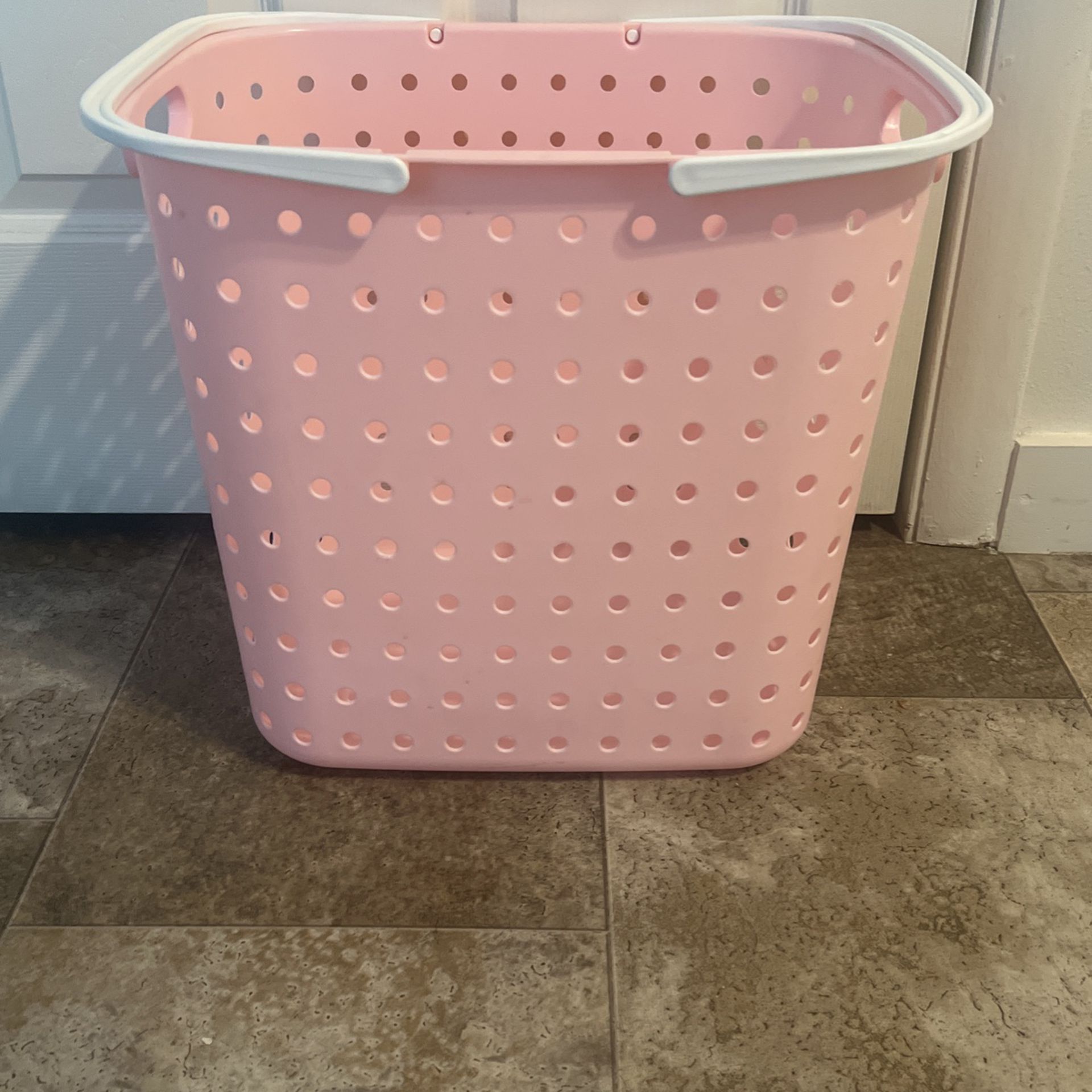 Pink Laundry Basket Best Offer 