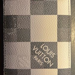Branded Louis Vuitton Wallet