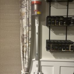 Sharper Image 2 In 1 Cordless vacuum 