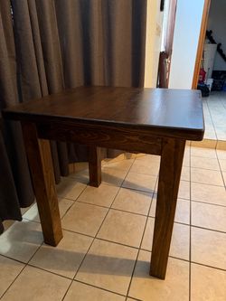 Oak wood table