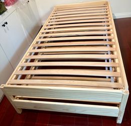 Stackable twin IKEA UTAKER beds