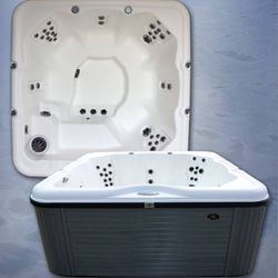 Hot Tub- Retreat Ms Nordic Spa 