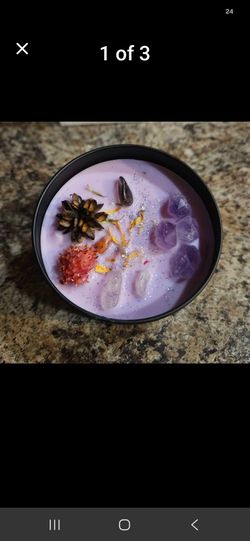 LAVENDER SCENT  HOMEMADE CANDLE