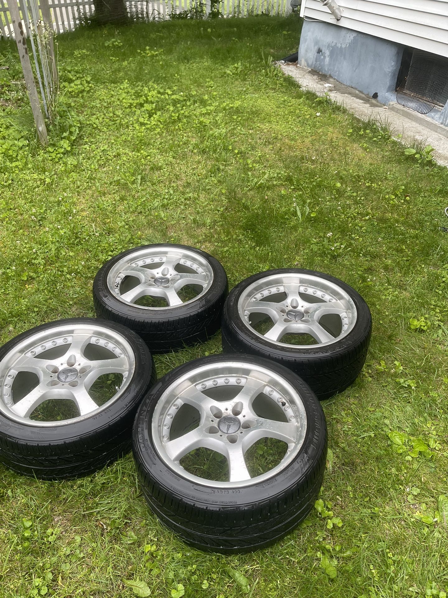 18” Staggered Mercedes Rims 