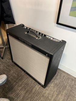 Guitar amplifier