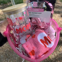 Mother’s Day gift Basket 