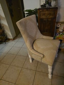 Free chair