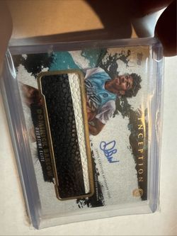 2021-22 Dominick Barlow tops inception player used ball autograph. Rare bookend 10/10
