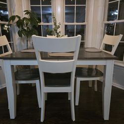 Solid Wood Kitchen Table + 4 Chairs (Leaf Extender Included)
