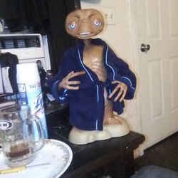 Et Doll 