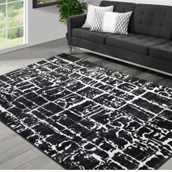 8/10 High Quality Black And White Rug Carpet 