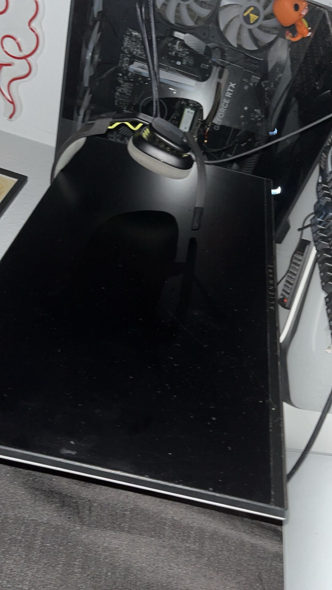 Alien Ware Monitor