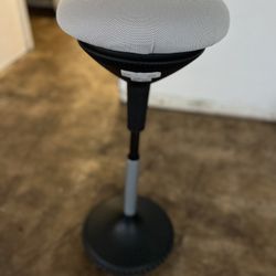 Autonomous ErgoStool Cool Gray