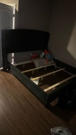 King bed Frame