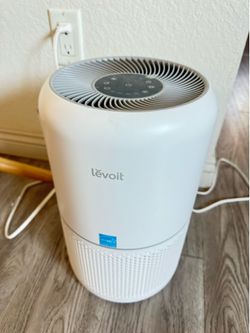 Levoit HEPA Air Purifier – Great Condition