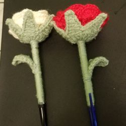 Crochet Rose's Pens. Rose's Tejidas A Mano