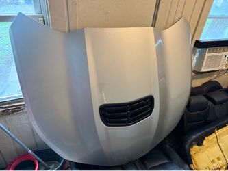 6th gen Camaro ss/lt1 vented hood