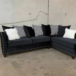 Stunning L Shape Nice Sectional New