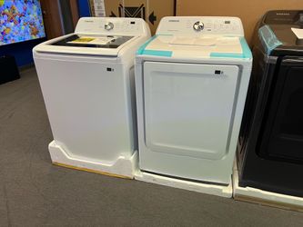 Samsung white washer and dryer set