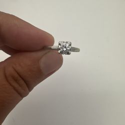 Orange Blossom Signed 14k White Gold Diamond Ring 2.4 gr Size 7