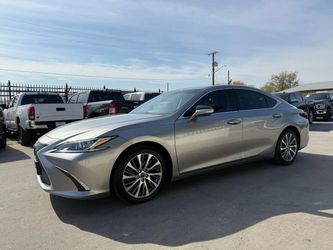 2020 Lexus ES