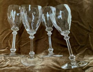 HEISEY GLASS ~ MADE IN U.S.A. ~ VINTAGE SET OF 8  "OLD DOMINION" WINE GOBLETS