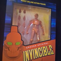 Invincible Robot Deluxe Action Figure 