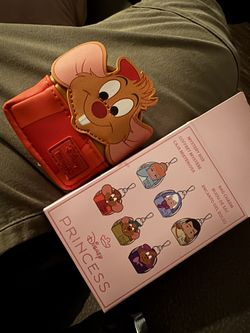 Loungefly cinderella 75th anniversary mini mystery bag charm