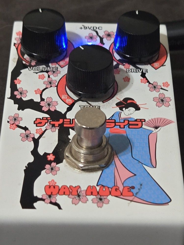 Way huge geisha drive pedal for guitar fuzz distortion overdrive for electric guitar or bass