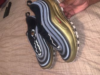 AirMax [size 9.5]