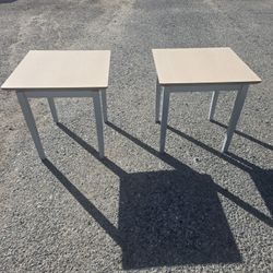2 NEW END TABLES. WOOD TOP METAL LEGS. 