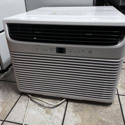 Air Conditioner 18,000 BTU