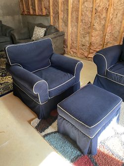 Broyhill two piece living room set loveseat and chair with ottoman