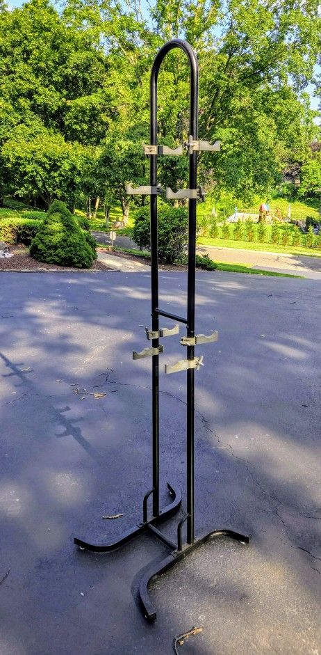 4-Bike Freestanding Vertical Bike Rack - Holmdel NJ