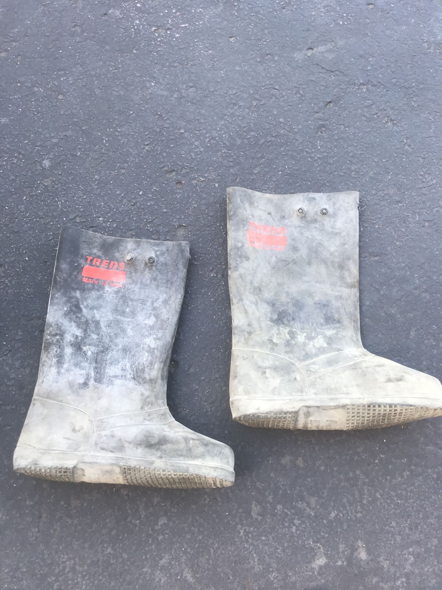 Treds slush “concrete” boots