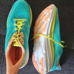 Hoka Multicolor Clifton 9 Size 10.5