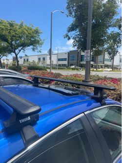 Thule EVO WingBar Roof rack Setup Black (135cm)