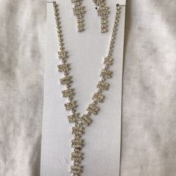 Diamond Necklace And Earrings Set 