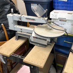 Dremel 16” 2 Speed. Comes With Table It Is On