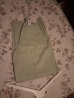 BANANA REPUBLIC