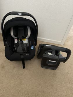 Car Sear And Base