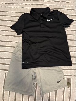 Nike outfit SIZE 5/6