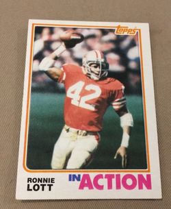 1982 Topps Ronnie Lott RC