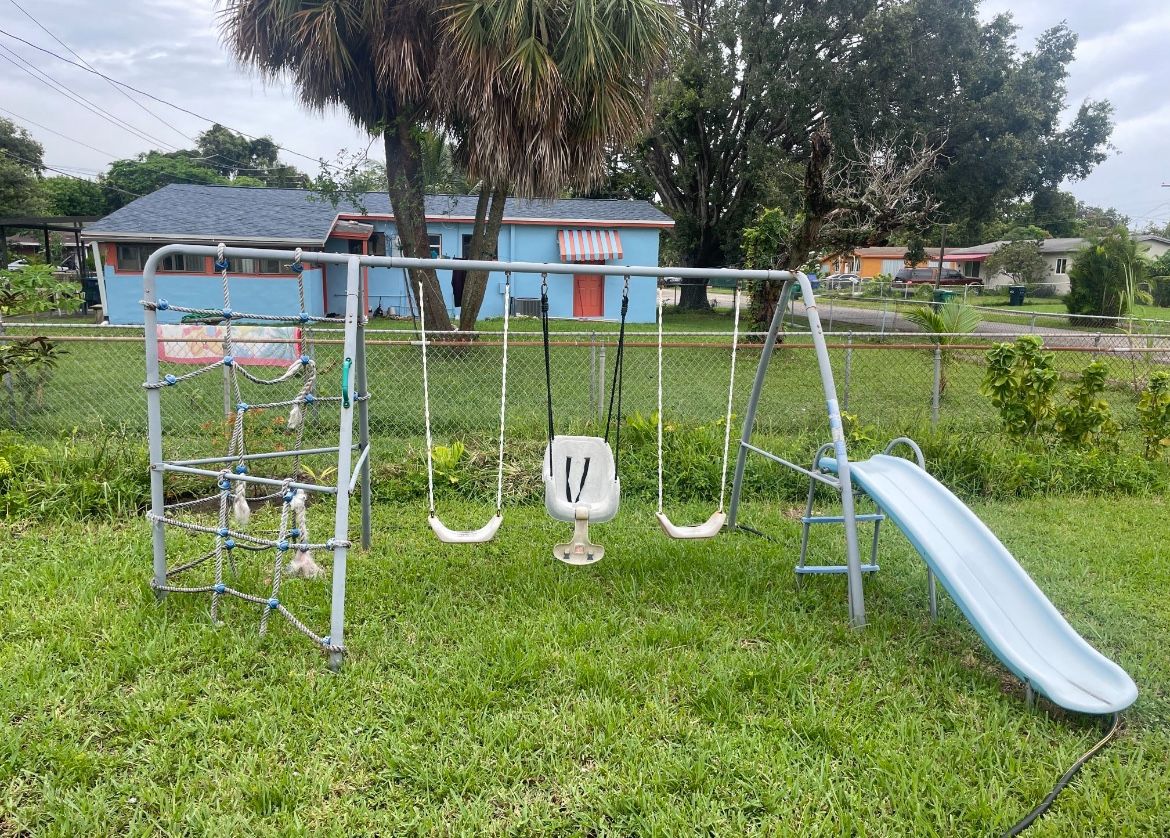 Swing And Slide Garden set
