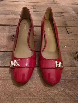 Ladies Michael Kors heels sz 7.5